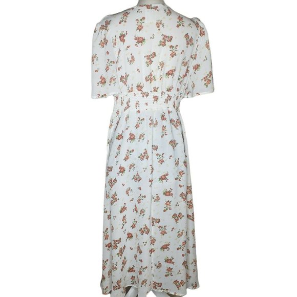 Haute Project LA M Button Front Long Duster White W/ Flower Print - Picture 3 of 7